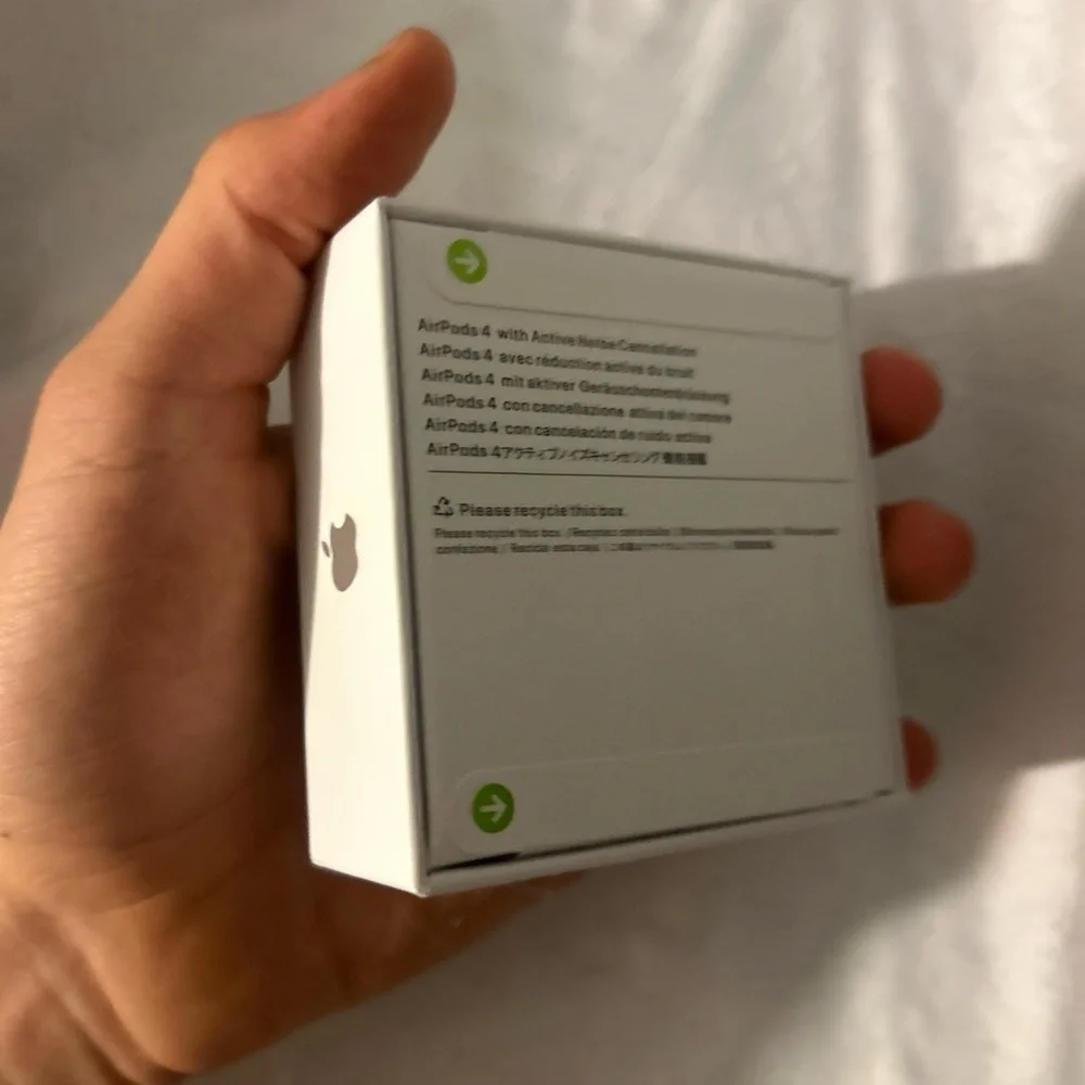 Apple airpods classic
